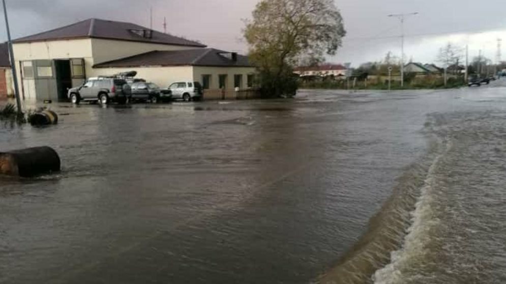 Уровень воды в реке Большая Воровская пошел на спад